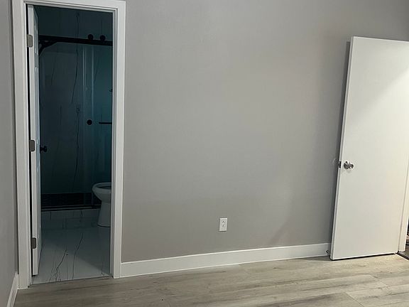4th image of 24856 Ramona Ln