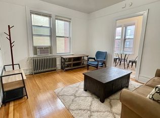 3259 34th St #2F, Astoria, NY 11106