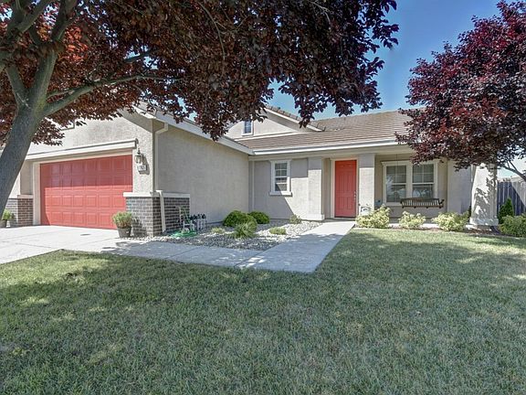 2nd image of 1181 Dark Horse Way