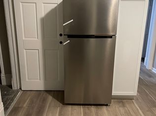 245 N Memorial Dr #2, Racine, WI 53404