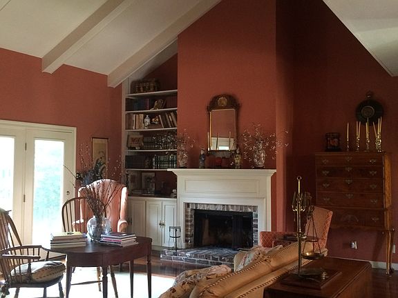 Vaulted ceilings in LR