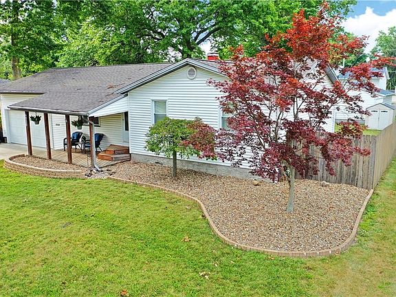 3rd image of 4838 Pine Trace St