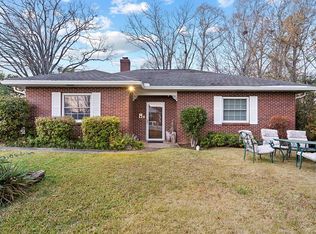 302 Bowles Ave, Greenwood, SC 29649