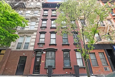 Sold by Anchor Associates