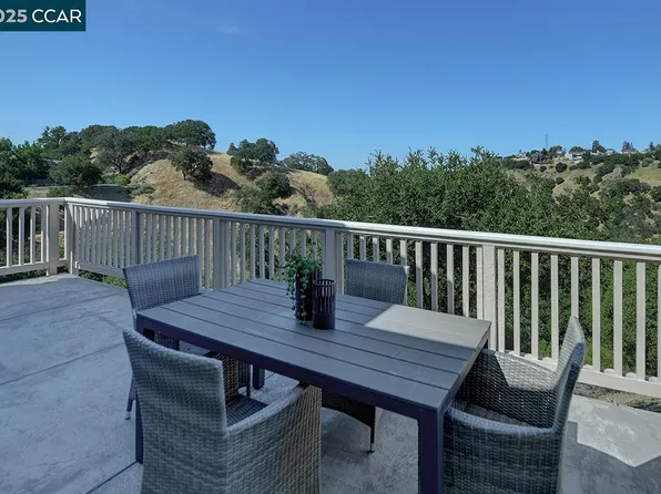 2916 Saklan Indian Dr, Walnut Creek, CA 94595
