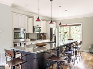 1333 Oakview Rd NE, Decatur, GA 30030