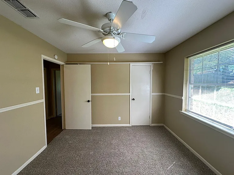 10503 Flintridge Cir — Photo 13
