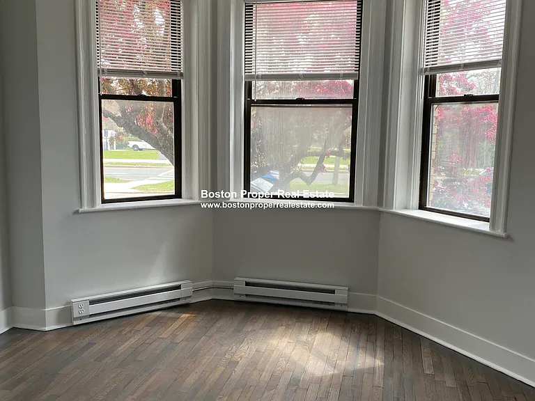81 Park Dr #1 — Photo 10