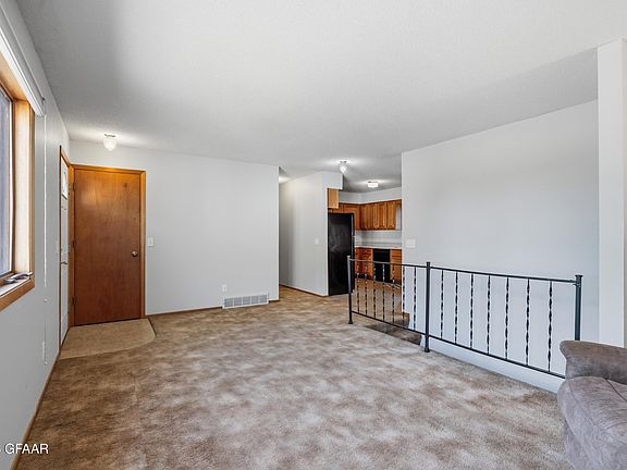 4th image of 707 Washington Ave
