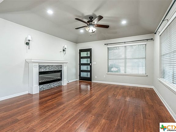 4th image of 2150 Keystone Dr