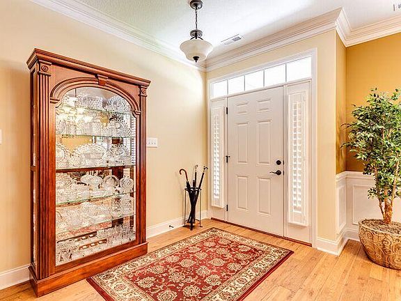 5th image of 6539 Tiburon Way