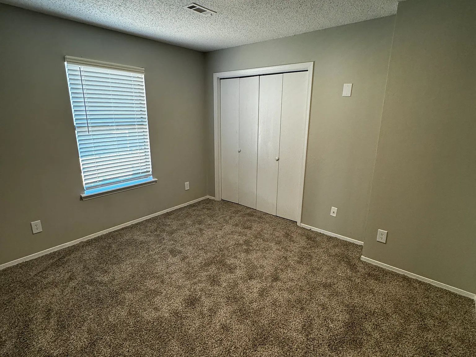 3464 W Harvard St — Photo 3