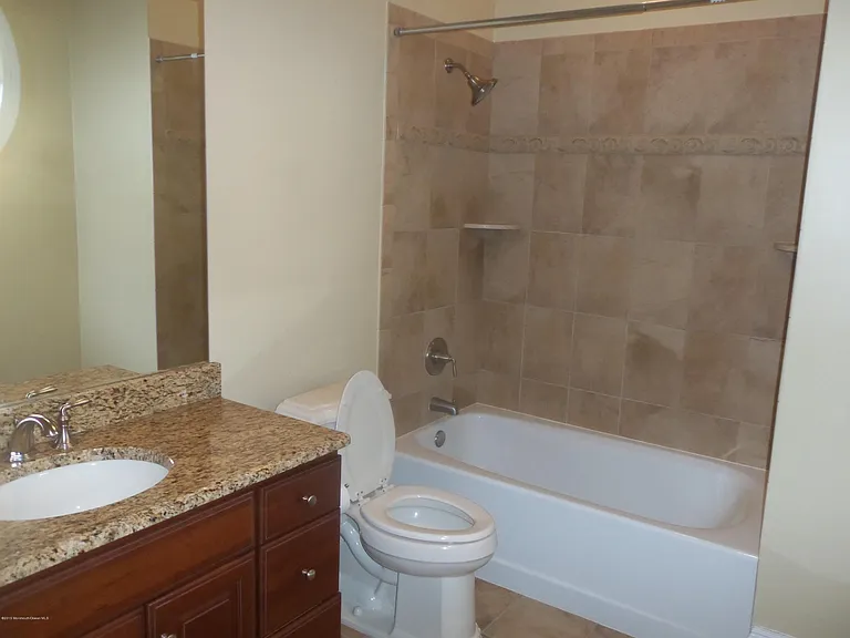 1021 Oval Rd #1021 — Photo 14