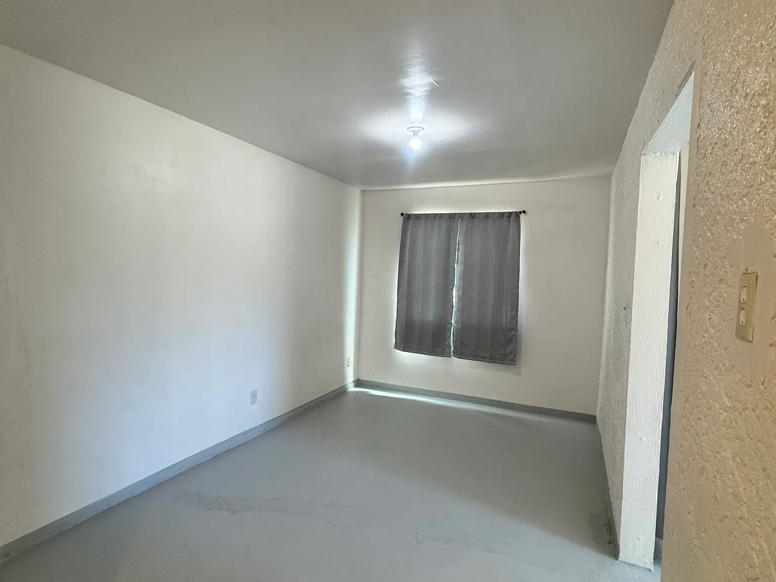 1 bed, 500 sqft, $460 — Photo 3
