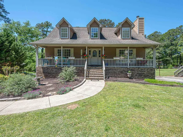 6011 Springview Dr, Mount Olive, AL 35117