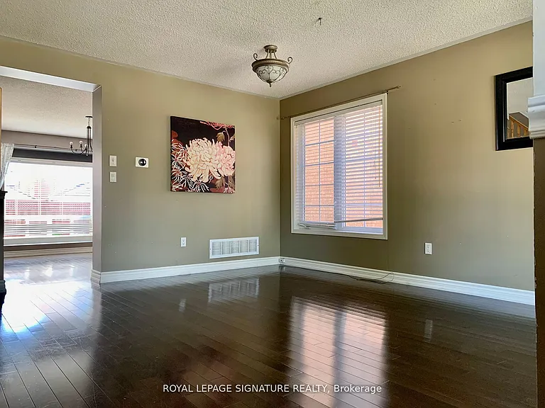 3173 High Springs Cres — Photo 5