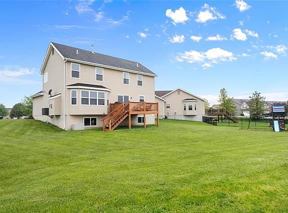 4th image of 6944 Arbor Cove Dr