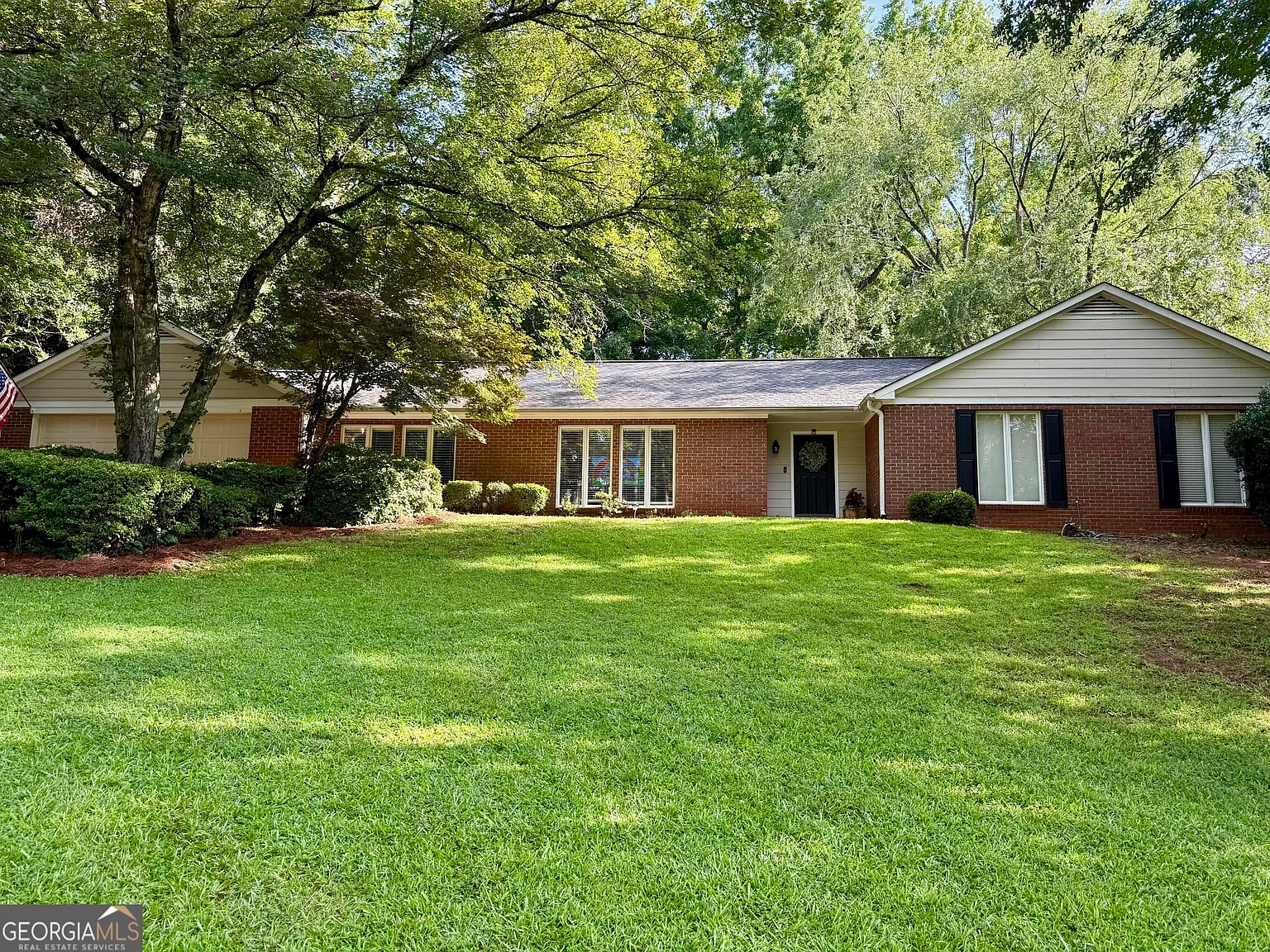 127 Ashling Dr photo 1