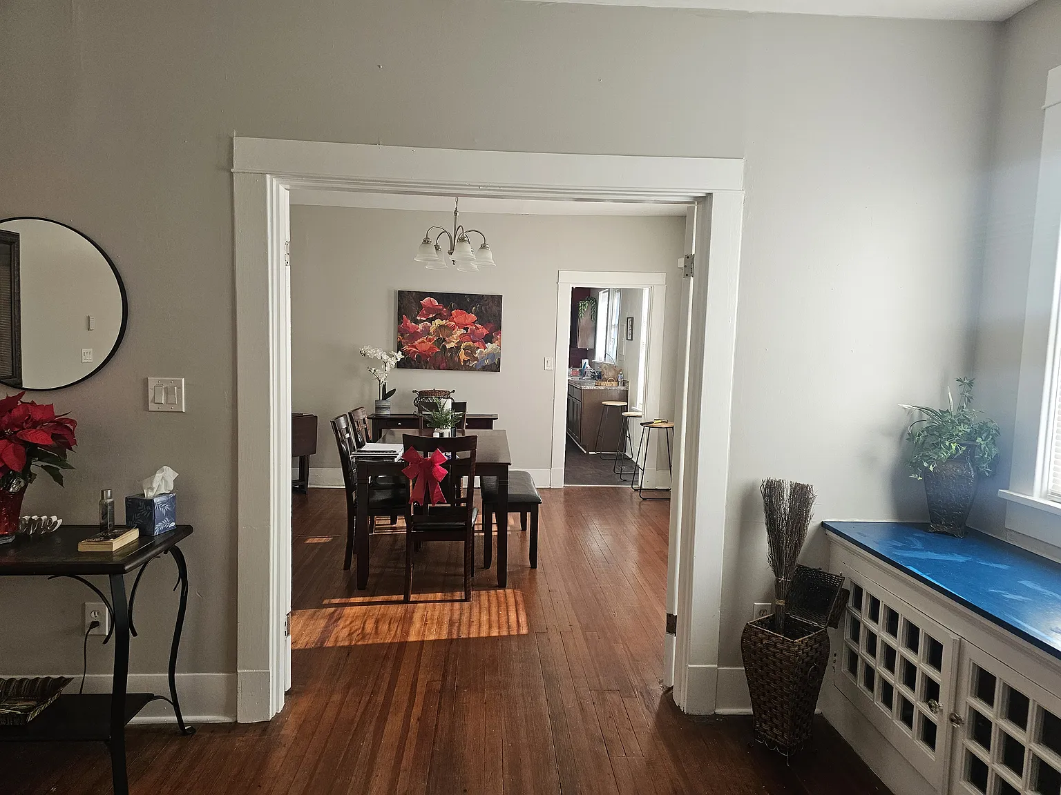 5 bed, 1.5 bath, 2200 sqft, $960 — Photo 4