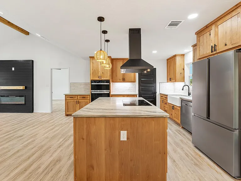 90 Coolcrest Dr — Photo 23