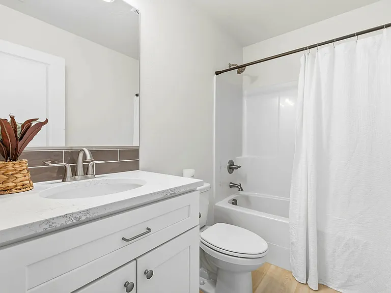 6367 W 30th Pl — Photo 8