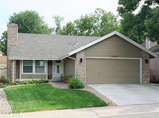 2400 S Gray Dr, Lakewood, CO 80227