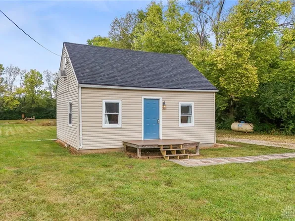5847 Farmersville W Carrollton Rd, Miamisburg, OH 45342