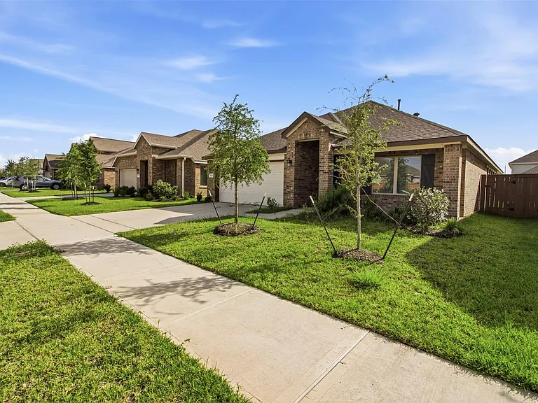 5111 Winslow Grove Dr — Photo 26