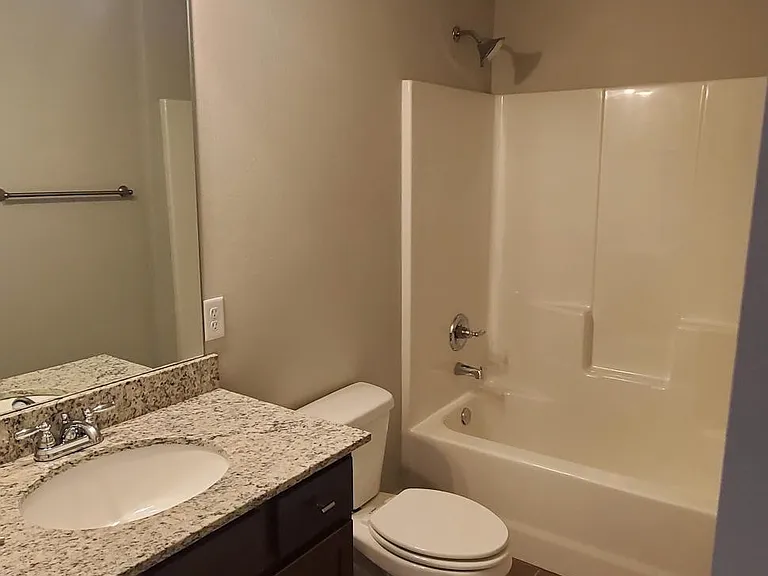462 Red Robin St — Photo 11
