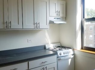 2015 W Berwyn Ave #2, Chicago, IL 60625