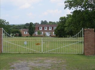 9808 Wylie Rd, Hopkins, SC 29061