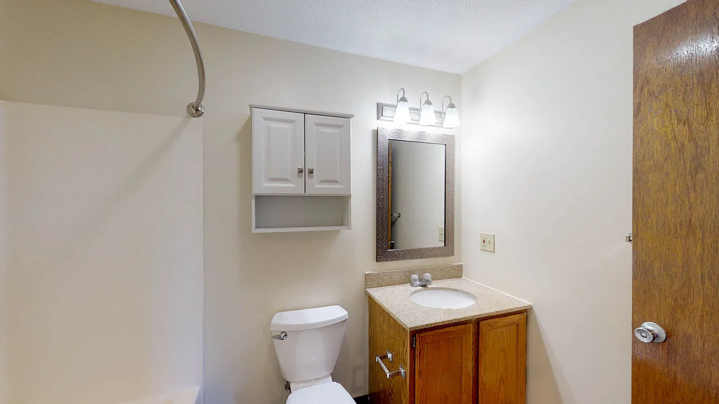 Park Street Manor Apartments — Photo 3