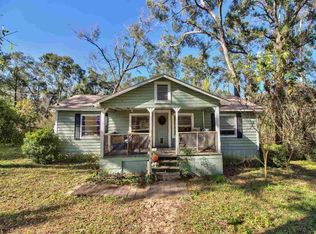 1584 Silver Lake Rd, Tallahassee, FL 32310