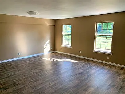 10586 State Highway 64 E — Photo 2