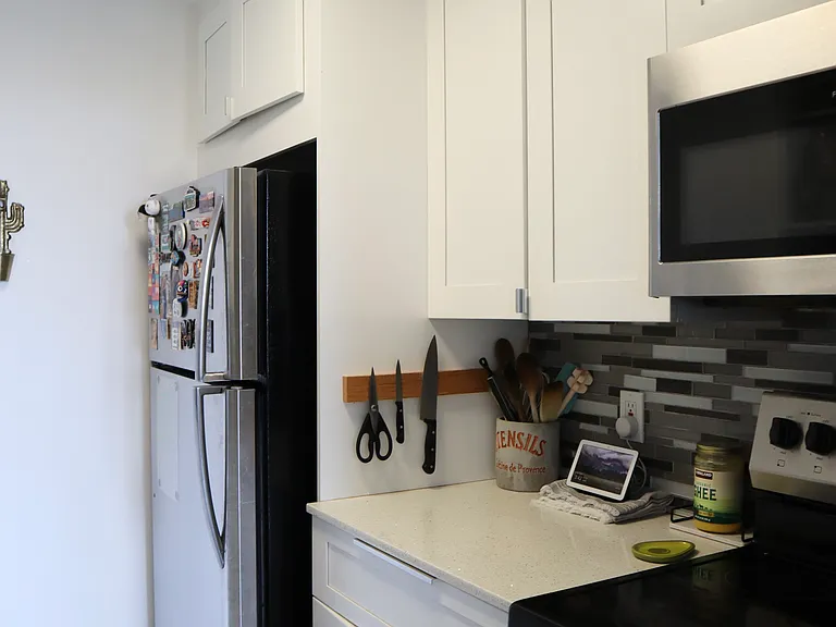 2350 NE 135th St #607 — Photo 12