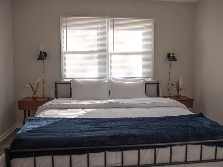 5522 N Bennington Ave — Photo 11