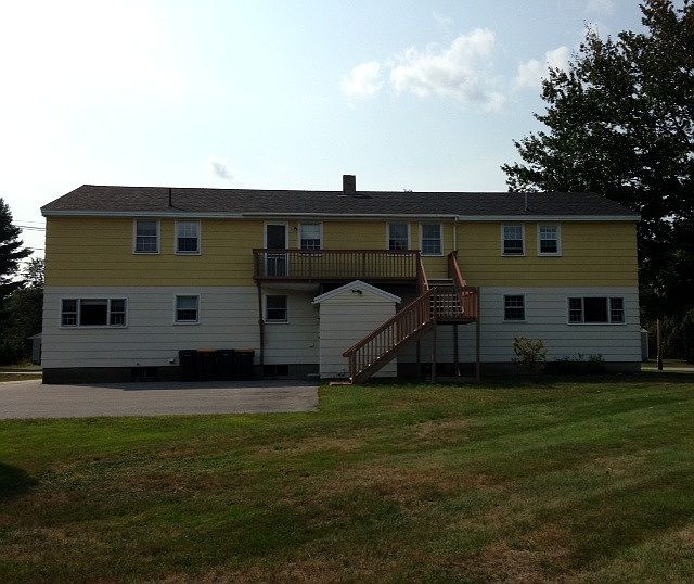 2nd image of 37 Saco St