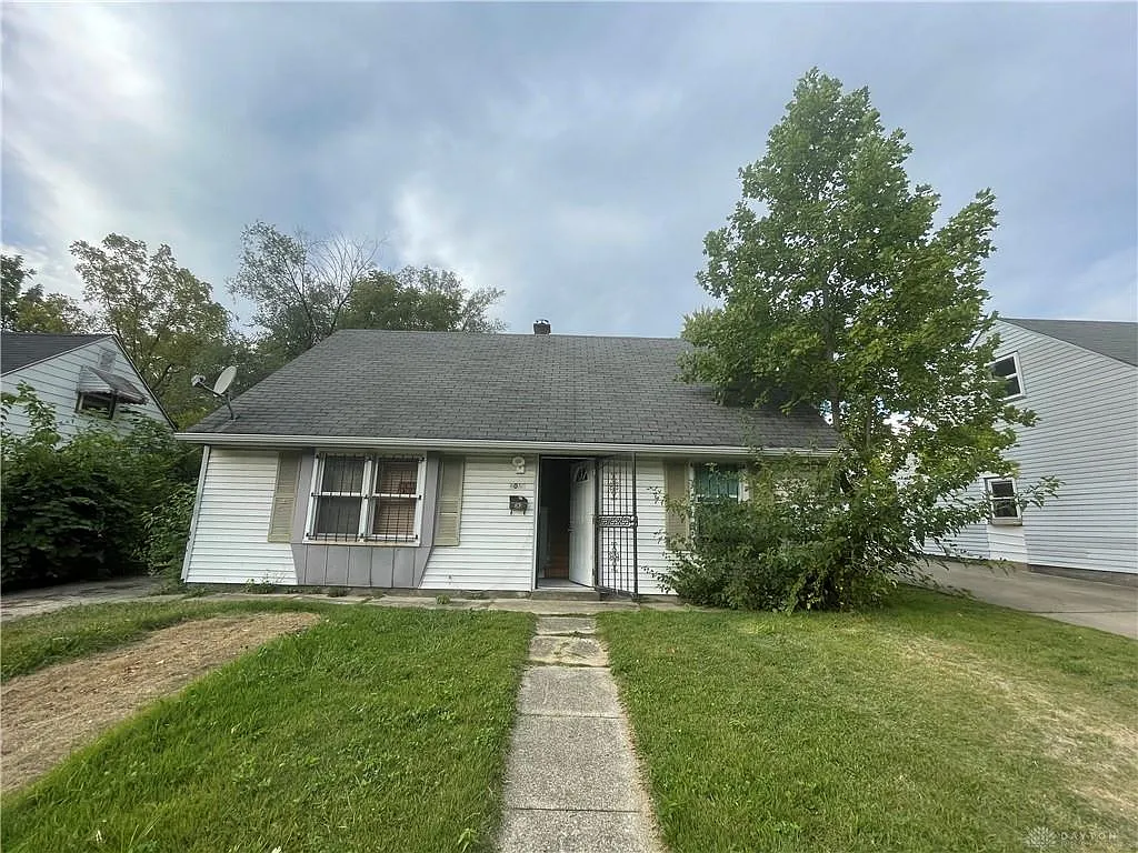 4065 Prescott Ave photo 1