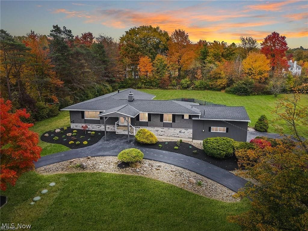 13081 Fairfield Trl, Chesterland, OH 44026 Zillow