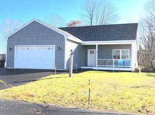 37 Mount Pleasant St, Biddeford, ME 04005