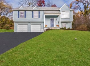5 Katie Way, West Chester, PA 19380