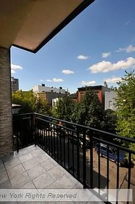 Sold by Bond New York | media 7