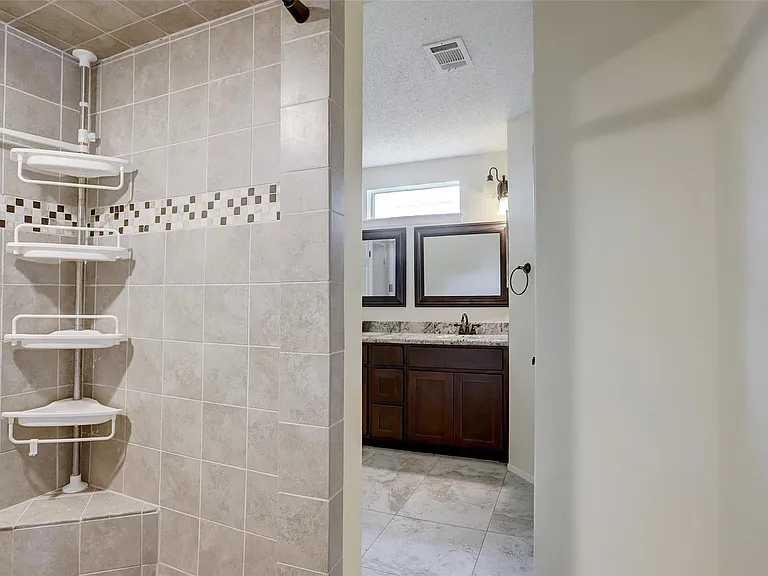963 Althea Dr — Photo 12