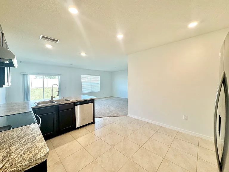 177 Sofia Ln — Photo 7
