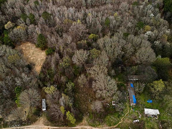 5th image of Tucker Rd