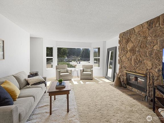 4th image of 33616 135th Avenue SE