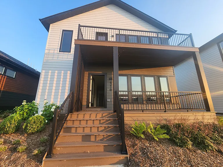 4216 E Cypress Pl — Photo 1