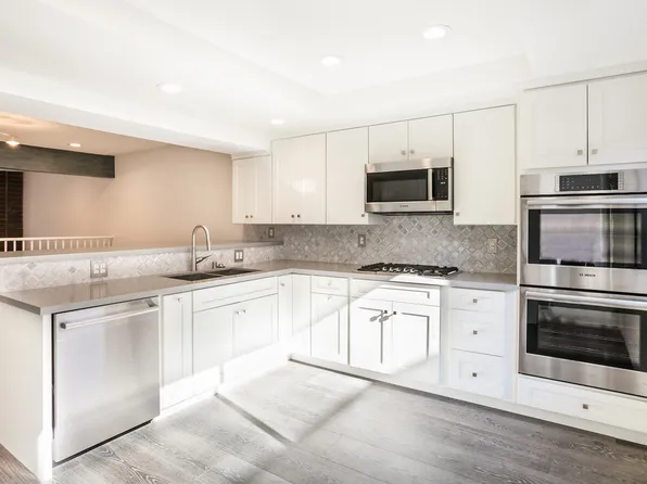 13050 Mindanao Way Unit 7, Los Angeles, CA 90292