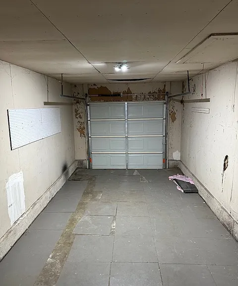 1104 W Robinson St — Photo 11