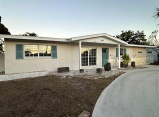 4641 Shore Acres Blvd NE, Saint Petersburg, FL 33703